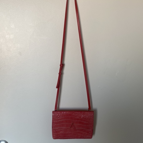 Vince Crossbody Bag | Red - Picture 5 of 6
